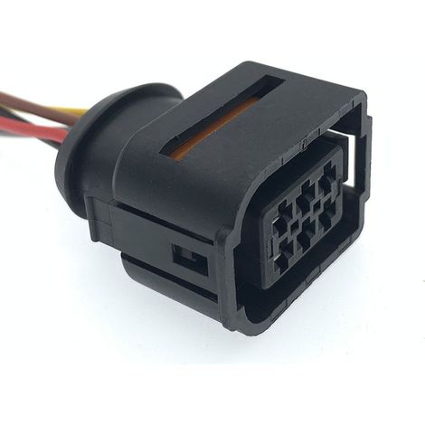 3B0959384 ist ein wasserdichter Kfz-Kabelbaumstecker (3B0 959 384). (1/4)