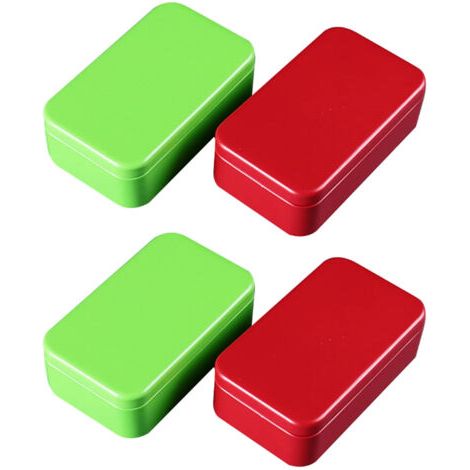 Set di quattro barattoli rettangolari in metallo con coperchio, perfetti per conservare tè, dolci, unguenti e altri piccoli oggetti. Colori: verde e rosso. (1/5)