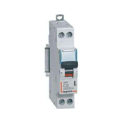 Interruttore Automatico Fase+Neutro DNX³4500 6kA entrata e uscita morsetto a vite - 1P+N 230V 32A curva C - 1 modulo - 406777 - LEGRAND - LEG406777