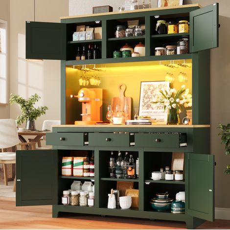 Credenza alta 120×40×180 cm verde antico con ante in rattan, illuminazione LED opzionale e ampio spazio (1/5)