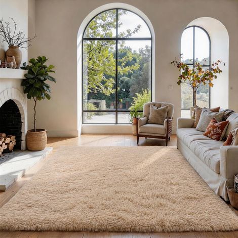 Tapis Shaggy Salon Chambre Poils Longs, Beige, 140x200 cm Uni, Doux et moelleux, Antidérapant, Lavable en machine, Pour chambre d’enfant, chevet, salle de jeux, dortoir, bureau (1/5)