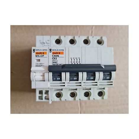 Schneider Electric – Disjoncteur bipolaire C60N 4P C 63A – Protection 63A – Tension 400V – Courbe C – Bob MX+OF – Référence 25456
