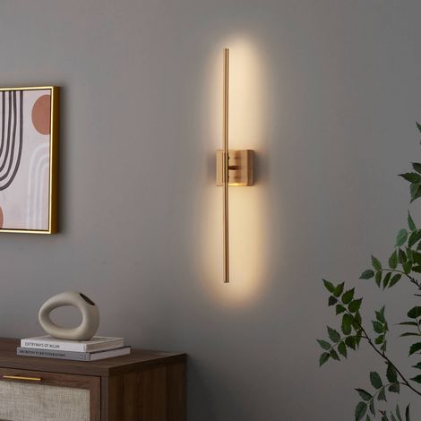 Applique linéaire dorée socle carré à LED - Collins