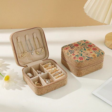Boîte à Bijoux Voyage – Petite Boite Rangement Bijoux Vintage – Organisateur Compact Modulable pour Bagues, Colliers, Boucles d'Oreilles – Idée Cadeau Femme Original (10x10cm) (1/4)