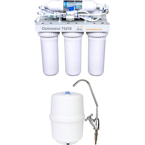 Osmoseur avec réservoir de stockage