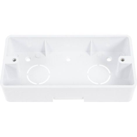Boîte électrique en plastique type 118 standard pour le raccordement d'une prise murale (1/5)