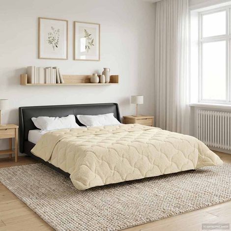 Ganzjahresbettdecke Gepolstert Creme 240 x 260 cm
