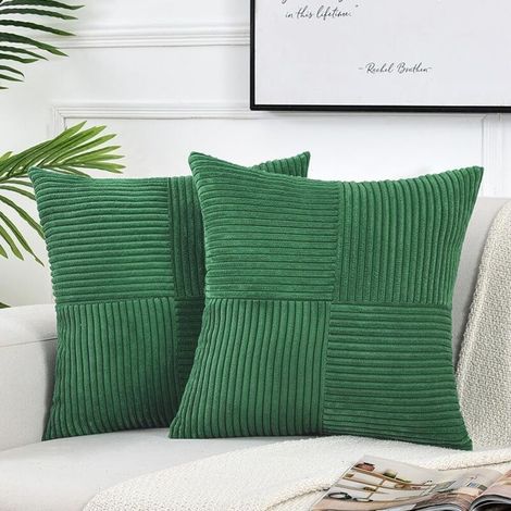 Set mit 2 dekorativen Kissenbezügen für Schlafsofas im rustikalen und bohemischen Stil aus weichem Cord mit Patchwork-Struktur (60 x 60 cm) – Dunkelgrün (1/4)