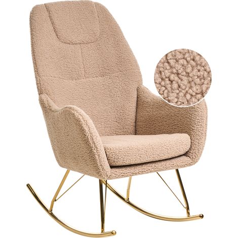 Silla mecedora de bouclé tapizada patas de metal doradas con reposabrazos sala de estar beige Gulsele (1/5)