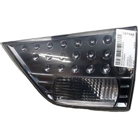 [PRODUIT D'OCCASION] Feu Arriere Interieur Droit MITSUBISHI Outlander ♻️ Ref Oe. 8331a042 - Garantie à vie (1/3)