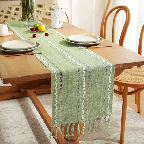 Chemin de table rustique en lin vert sauge, brodé à la main avec pompons, style campagnard, 183 x 33 cm (72 pouces de long) (1/4)