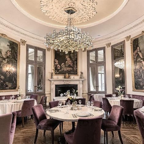 Moderne Kristall-Pendelleuchte quadratisch 50 cm, edler LED Lüster mit 6 x E14 Fassungen, höhenverstellbare Design-Hängelampe für Wohnzimmer, Esszimmer und Schlafzimmer