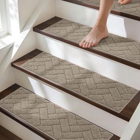Lot de 15 Tapis d'escalier antidérapants pour marches en Bois, intérieur Lavable en Machine, 22 x 70 cm (Beige, 15 Pièces) (1/5)
