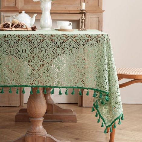 Nappe verte crochetée avec pompons et motif de dentelle brodée - dimensions 150 x 150 cm - nappe rectangulaire en lin décorée d'un motif floral (1/5)