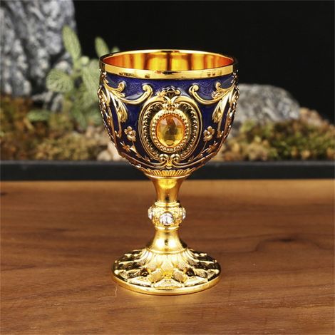Goblet - Métal Gravé - Décoration Bureau et Table - Style Médiéval Vintage - Capacité 30 ml - Dimensions 4,3 x 7 cm - Unité (1/5)