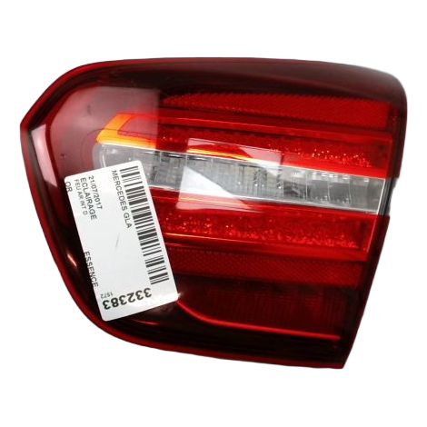 [PRODUIT D'OCCASION] Feu Arriere Interieur Droit MERCEDES Gla ♻️ Ref Oe. 1569068800 - Garantie à vie (1/3)