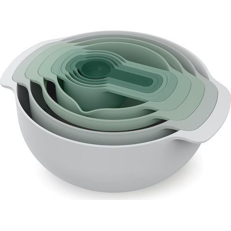Nest 9 Plus 9-Pièces, Set Emboîtable Avec Bol Mélangeur Grand Et Petit, Passoire, Tamis, 5 Tasses À Mesurer, Sauge (1/5)