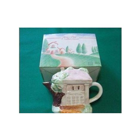 TEIERA IN CERAMICA CON DISEGNI IN RILIEVO NUOVA NUOVA ACQUA CALDA PER CASA .....