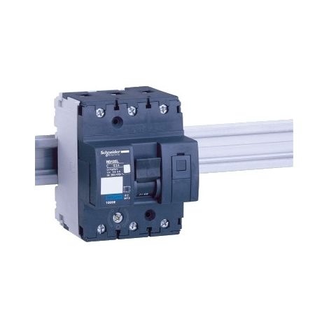 Schneider 18799 Acti9 NG125L - Interruttore modulare - 3P - 10A - Curva C - 400VAC - 50kA