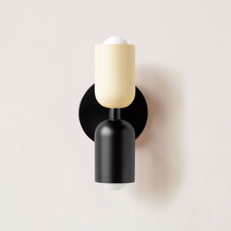 Vintage cremefarbene Wandlampe – Wandapplikation im skandinavischen und französischen Design für Flur, Schlafzimmer oder über dem Bett – Doppelte warme Honig- und Schwarzbeleuchtung (schwarzer Sockel)