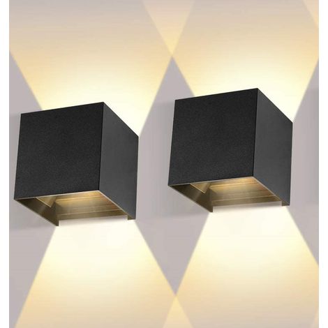 Lot de 4 appliques murales intérieures/extérieures avec angle de faisceau réglable, LED blanc chaud, étanches IP65, noires, pour salon et chambre. (1/5)