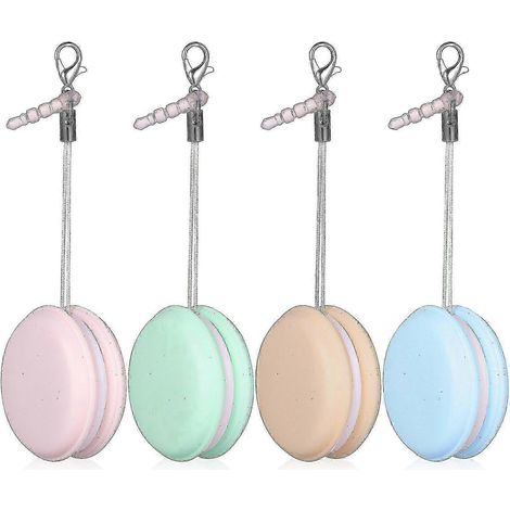 Un ensemble comprend 4 lingettes nettoyantes pour écran de téléphone en forme de macaron, une brosse de nettoyage, une cordelette et un pendentif décoratif. (1/5)