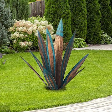 Sculpture de Jardin Agave en Métal 65cm - Décoration Extérieure Rustique et Artisanale - Plante d'Agave Artificielle en Fer pour Cour, Pelouse et Terrasse - Bleu