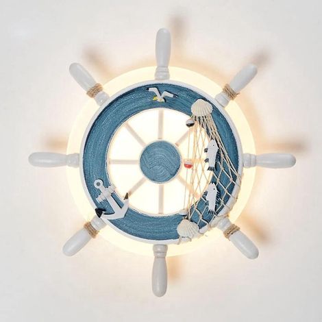 Plafonnier LED de style nautique avec motif de gouvernail de bateau pirate et de corde, idéal pour une chambre d'enfant ou un restaurant.