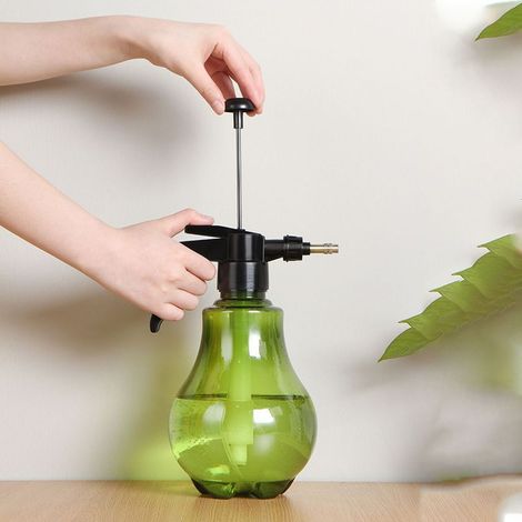 Bidon d'Arrosage à Pression 1,5L Grand Contenance Olive Vert Plastique PP/PET Vide avec Buse Adaptable pour Jardin Maison (1/5)