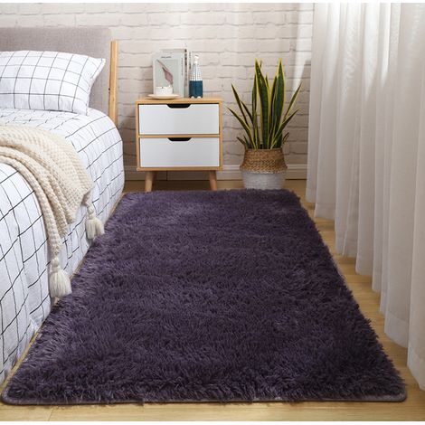 Tapis de chambre, QttvbTna, acrylique, 160 x 60 cm, violet foncé