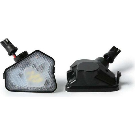 KIT LUCI TARGA A LED 2 PEZZI COMPATIBILE CON Mercedes Classe GL / Tipo X164 / Anno di costruzione 2006-2012 / VETRO TRASPARENTE
/ LED 6000K EFFETTO XENON / CAN-BUS, PLUG AND PLAY (1/5)