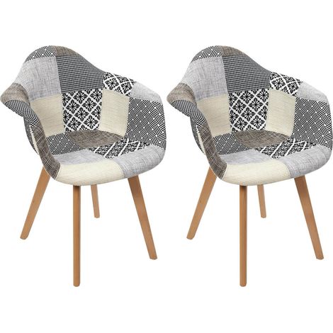 Altobuy – Lot de 2 fauteuils patchwork en tissu polyester – Piétement en hêtre massif – Dimensions 59x63,8xH85cm – Hauteur d'assise 48cm (1/5)
