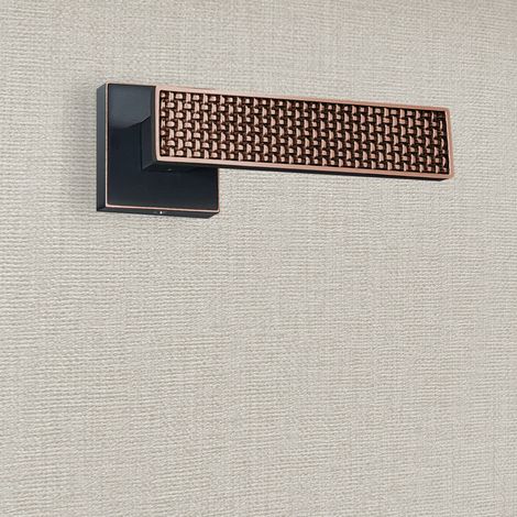 Poignée de porte design finition aspect cuivre patiné noir Amalia - KATCHMEE  - KatchMee