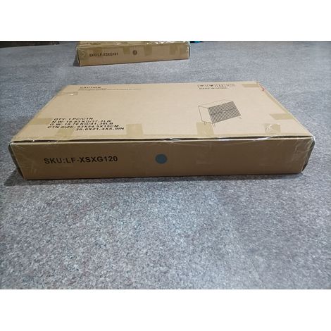 Meuble à chaussures gris 60 cm à façade cannelée avec 2 abattants et rangement compact pour entrée couloir et salon (1/5)