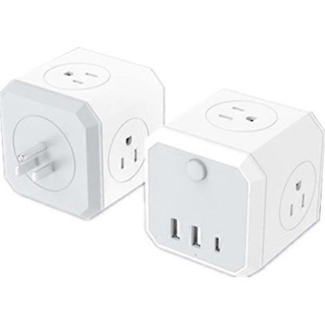 Multiprise avec prises US/EU, 4 prises secteur, 2 ports de charge USB, 1 adaptateur USB-C 5 V 2,4 A et interrupteur marche/arrêt.