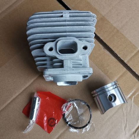 Cylindre OLEO MAC Sparta 42/44 (40 mm), diamètre 40 mm, adapté aux débroussailleuses OLEO Sparta 42/44. (1/5)