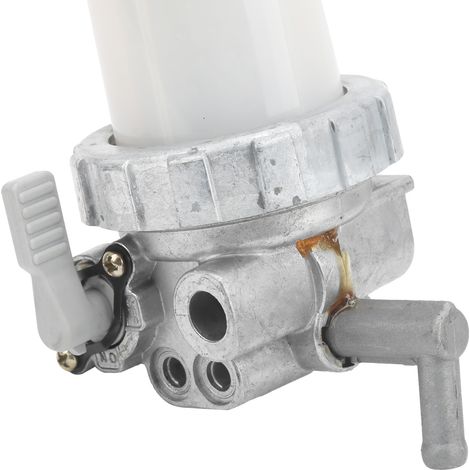 Ensemble séparateur huile-eau et filtre à carburant TC422-25740 adapté au moteur Kubota D1105 V3307 M704 (1/5)
