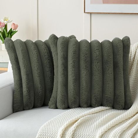 Juego de 2 fundas de cojín de 50x50 cm, fundas cuadradas de terciopelo, fundas decorativas modernas para sofá, sala de estar y dormitorio, color verde salvia. (1/5)