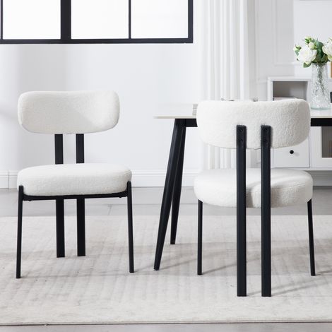 Wahson Lot de 2 chaises en fausse fourrure – Chaise salle à manger avec pieds en métal – Confortable et design moderne – Hauteur d'assise 48.25cm – Blanc (1/5)
