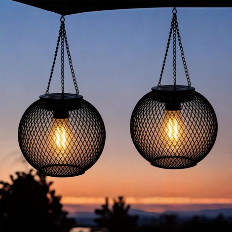 Lot de 2 lanternes solaires à suspendre pour extérieur - Style rétro - En maille métallique - Étanches - Pour patio, cour, arbre, porche, allée (1/5)
