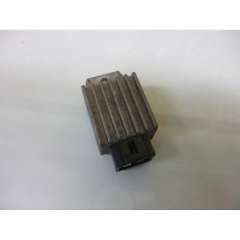 [PRODUIT D'OCCASION] Régulateur redresseur de tension origine pour scooter Peugeot 50 (1/2)