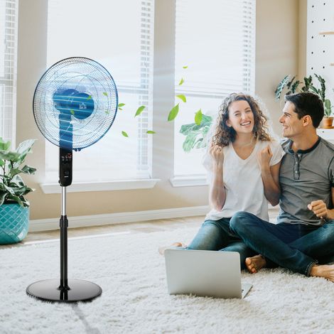 Ventilador de pedestal con control remoto, altura ajustable, 3 velocidades, ángulo de inclinación ajustable, metal, negro.