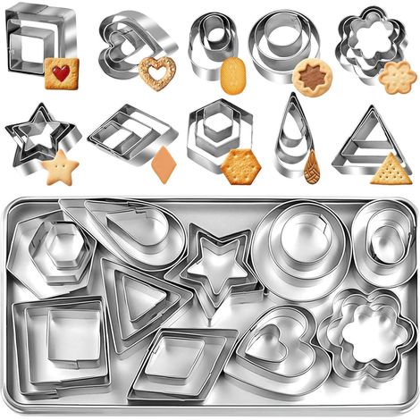 Lot de 30 - Emporte-pièce - Acier inoxydable - Formes géométriques variées - Pour biscuits et fondant - Cuisine professionnelle et amateur - Argenté - 3 tailles