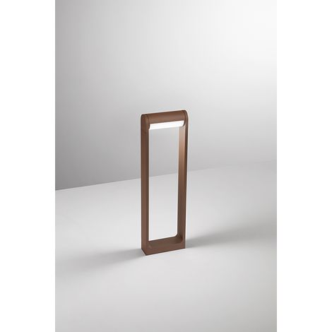 Borne LED extérieure 12W 3000K, structure en aluminium poudré couleur Corten mat, design moderne et orientable IP65 - Marque Perenz France