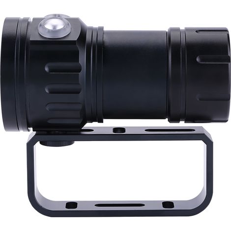 Lampe torche étanche IPX8 18 000 lm, portée de 500 m, pour une utilisation sous-marine ou en camping. (1/5)