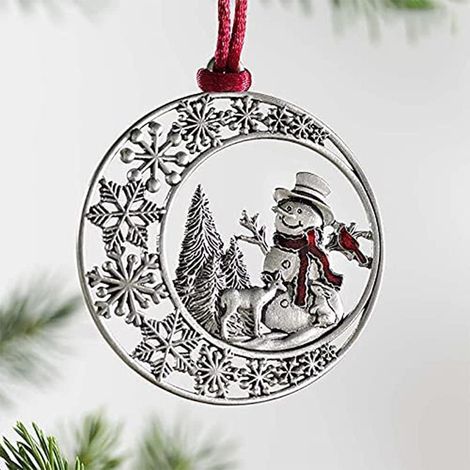 Weihnachtsbaum-Anhänger aus Zinn – DIY-Bastelidee zum Aufhängen als Weihnachtsbaumdekoration für Zuhause und die Weihnachtsfeier (1/5)