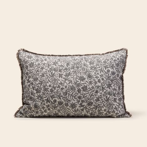 Housse de coussin en Jacquard floral et franges  EDOLINE (1/4)