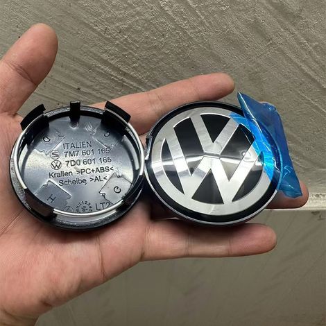 62-mm-Radnabenkappen, kompatibel mit Volkswagen Golf, Passat, Polo, Jetta, Bora und Santana – Flache Felgenmitte, Radkappe aus Aluminiumlegierung, Auto-Radzubehör, 4-teiliges Set – Schwarz und Weiß