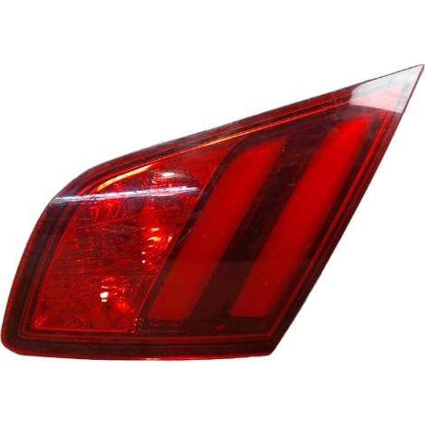 [PRODUIT D'OCCASION] Feu Arriere Interieur Droit PEUGEOT 308 ♻️ Ref Oe. 9677818280 - Garantie à vie (1/3)