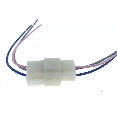 6,3-mm-Dreipolstecker für den Einsatz in Kraftfahrzeugen, Elektrofahrzeugen und Motorrädern. (1/4)